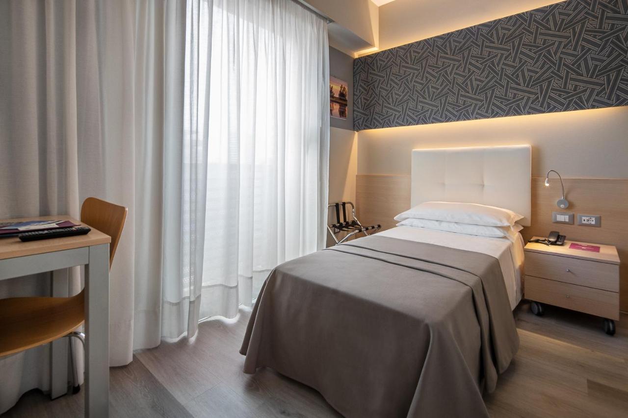 Hotel Rosanna 3 Stelle Superior Lido di Jesolo Buitenkant foto