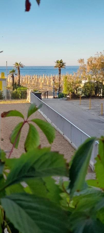 Hotel Rosanna 3 Stelle Superior Lido di Jesolo Buitenkant foto