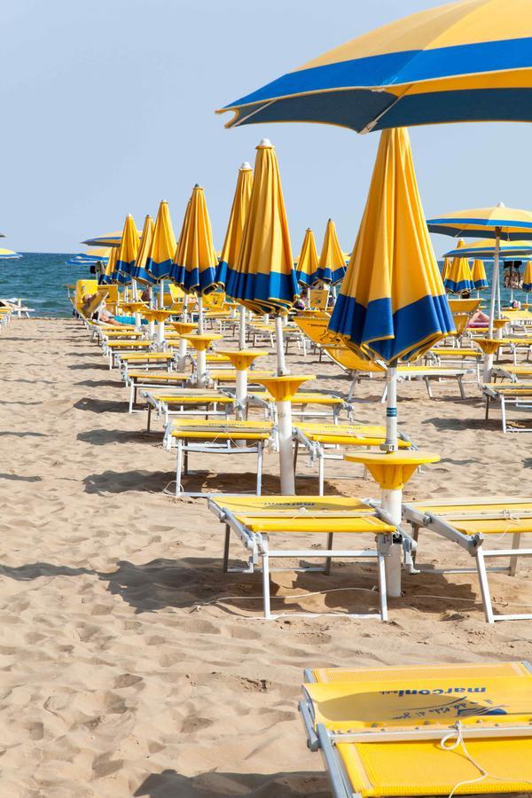 Hotel Rosanna 3 Stelle Superior Lido di Jesolo Buitenkant foto